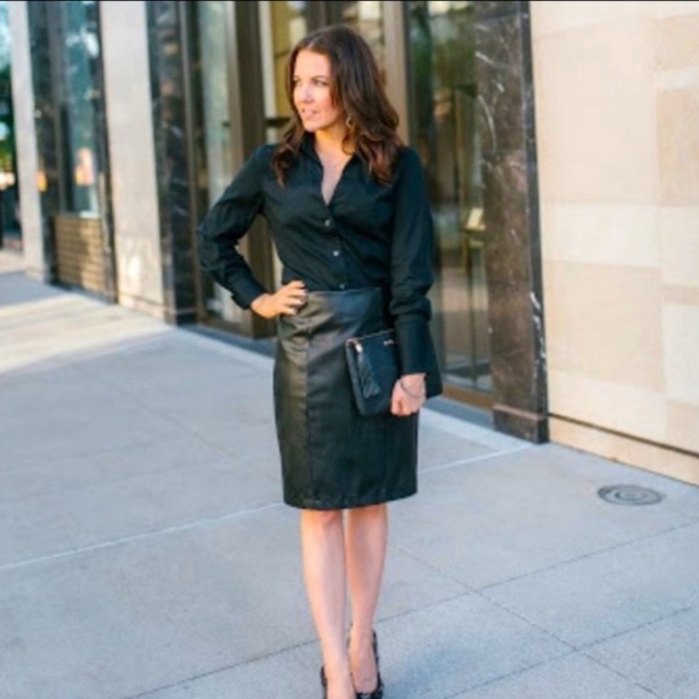 Croft & Barrow lamb skin leather skirt black